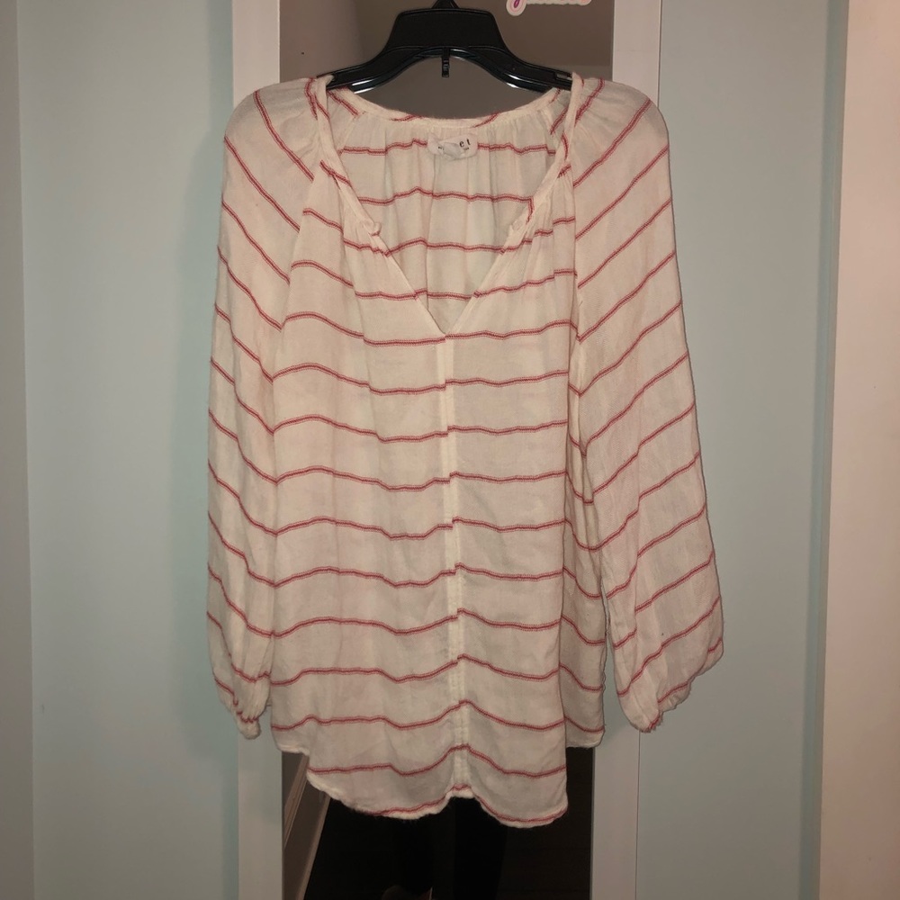Light weight long sleeve shirt